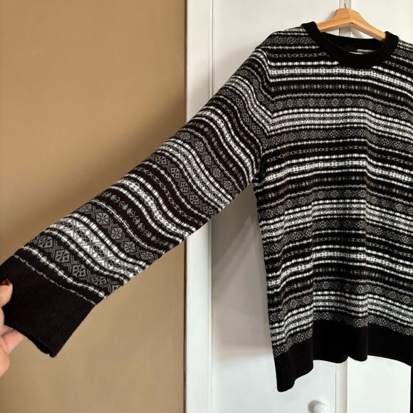 H&M men’s sweater - Picture 3 of 3